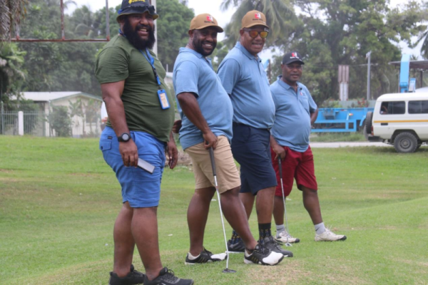 Ramu NiCo staff participating in the Golf fundraise on Friday last week to raise funds for Gaubin district hospital on Karkar Island in Madang.